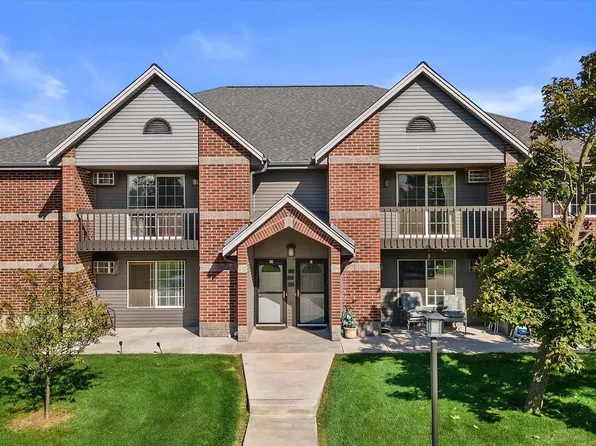 S75W16788 Jacob COURT #12, Muskego, WI 53150