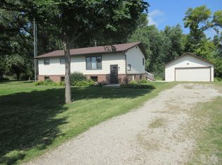 1001 250th St, Algona, IA 50511