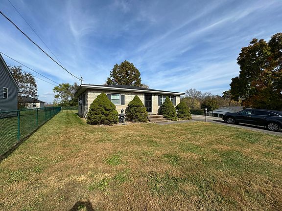 5th image of 141 Golfview Dr