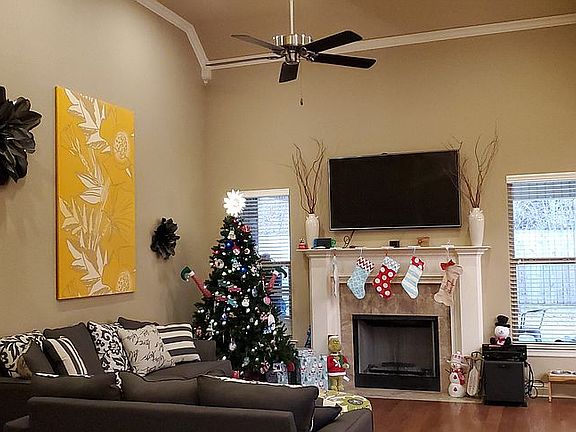 3rd image of 134 Bluebell Ct