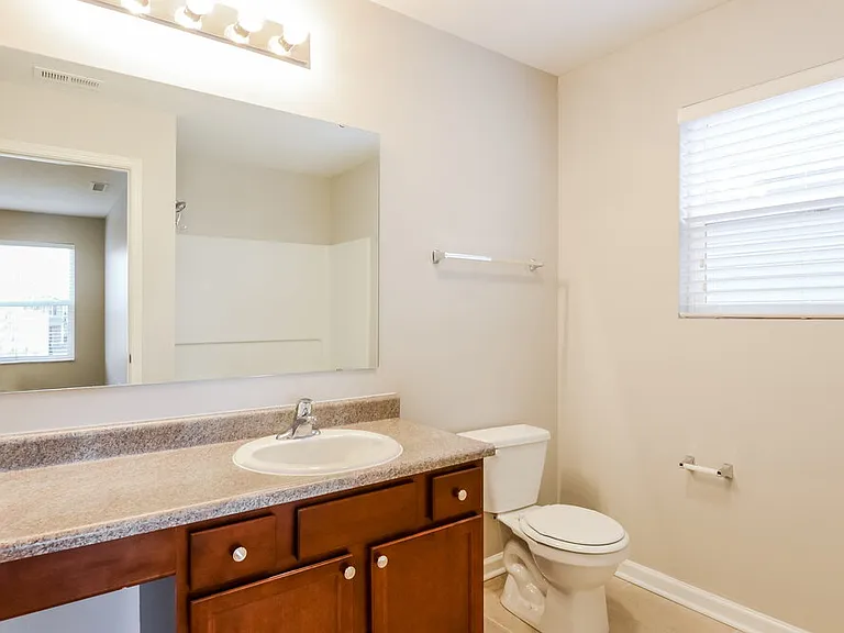 2349 Bridlewood Dr — Photo 12