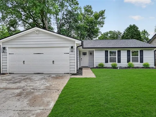 10375 Worthington Hills Mnr, Roswell, GA 30076