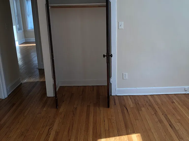 3120 W Belle Plaine Ave #3 — Photo 18