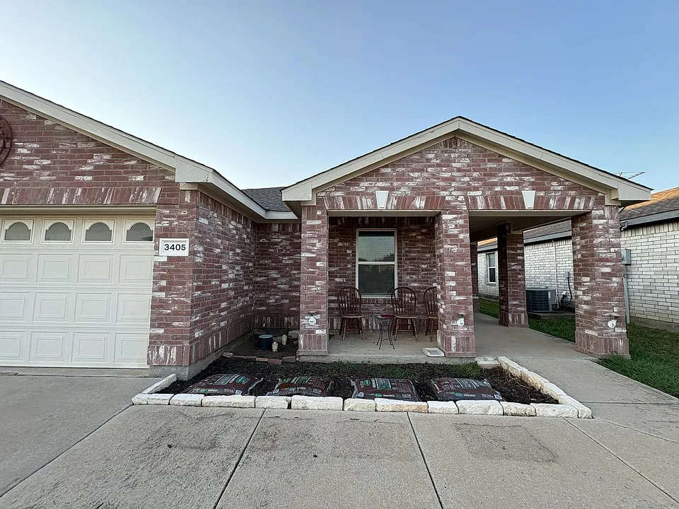 3405 Desert Mesa Rd