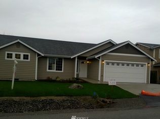 8407 156th St, Puyallup, WA