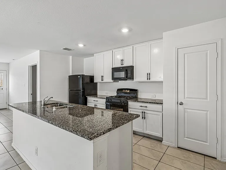 1631 Rosy Finch Dr — Photo 3