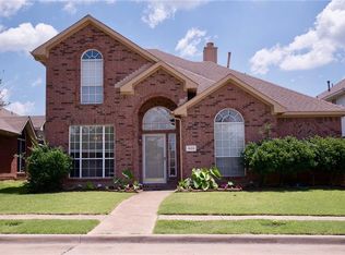 1626 Post Oak Dr, Rowlett, TX 75089
