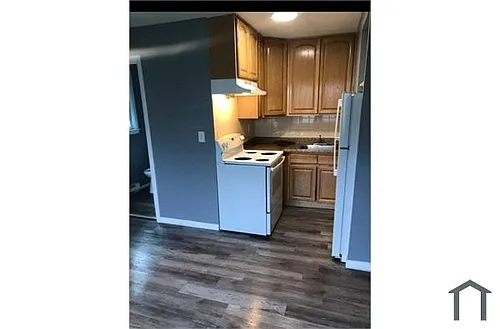 179 Lewis St Photo 1