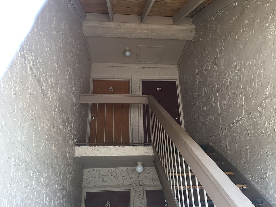 Second floor unit