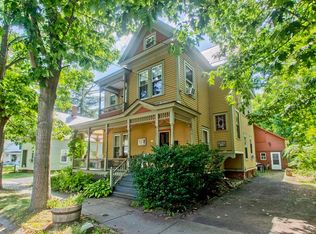 22 Mechanic St, Shelburne, MA 01370