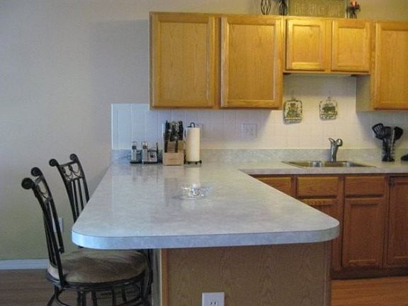 5th image of 204 Gothic Cir