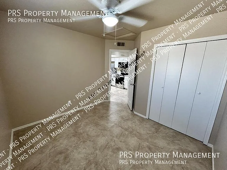 551 S Lesueur #1 — Photo 20