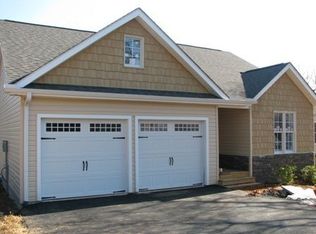 117 Adams Hill Rd, Asheville, NC 28806