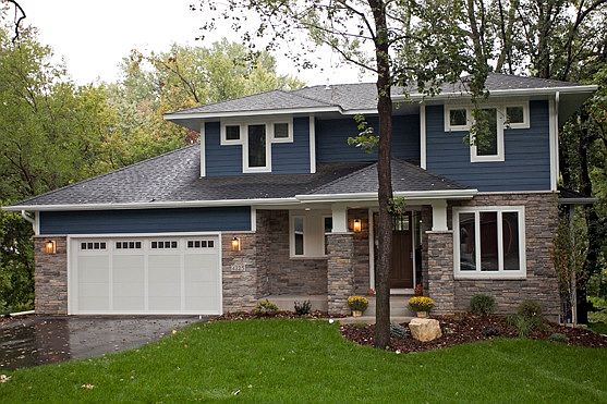 1st image of 511 Lanewood Ln N
