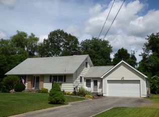 28 North St, Patterson, NY 12563