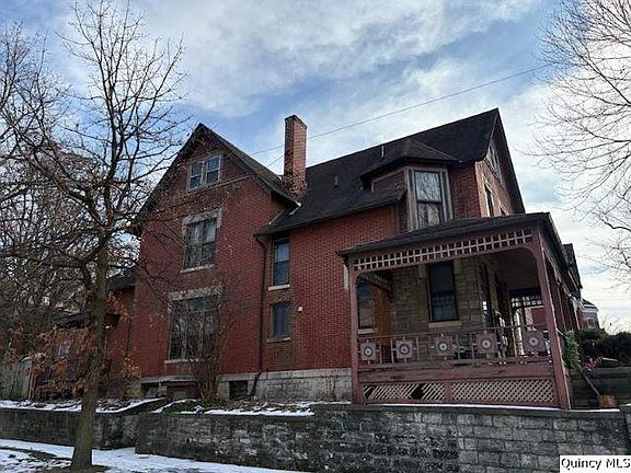 2nd image of 438 N 6th St
