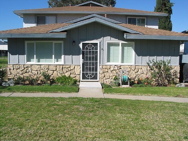 1st image of 9842 Mission Greens Ct Unit 1