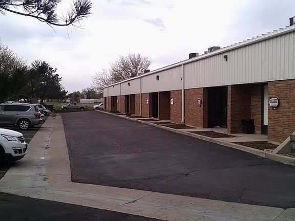 5th image of 300 E 16th St Ste 216