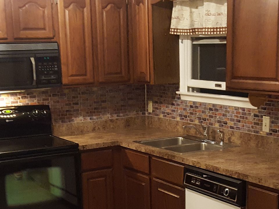 New counter / backsplash