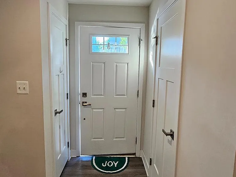 2055 Rivers Dr — Photo 15