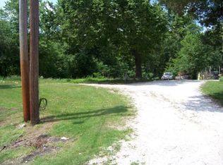 60 Duncan St, Hollow Rock, TN 38342