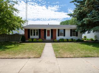 1409 83rd St, Kenosha, WI 53143