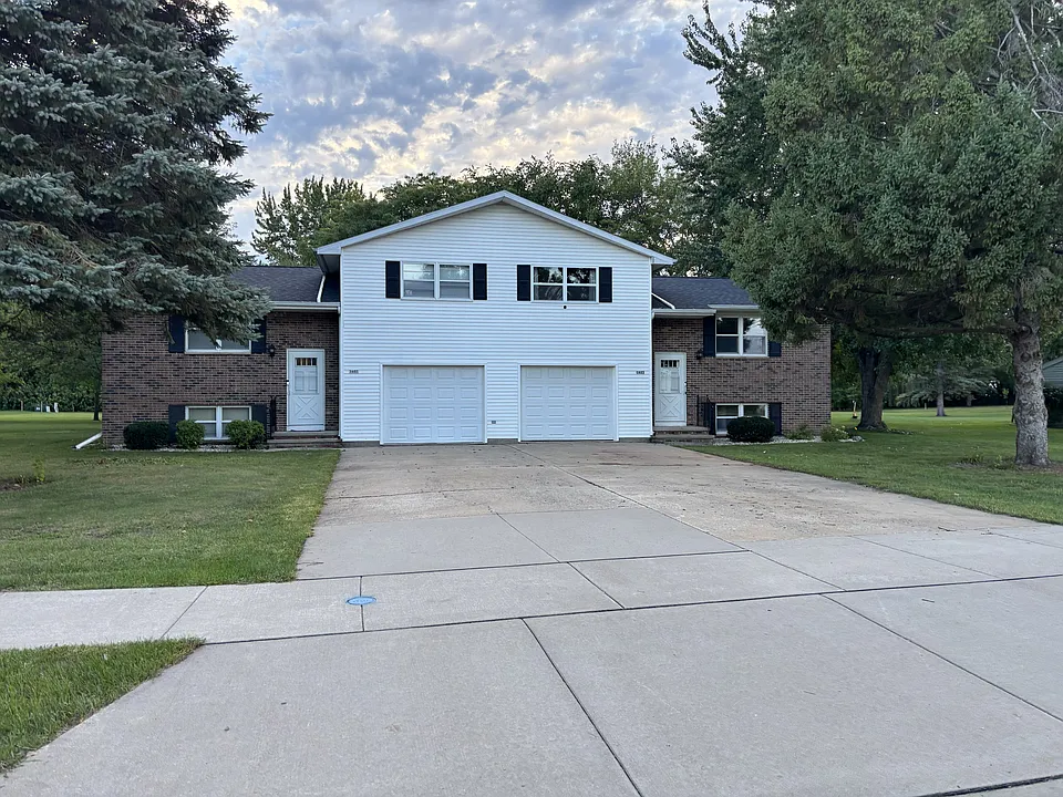 1403 Maricopa Dr