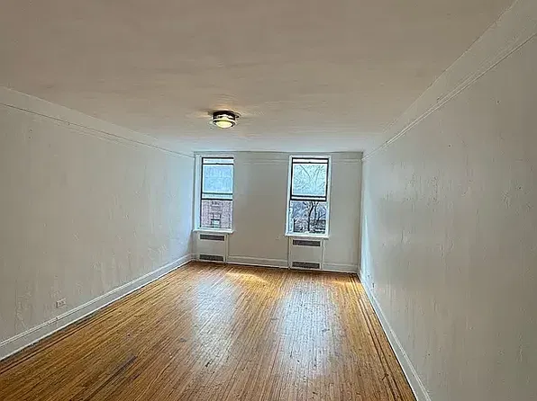 40-60 Elbertson St #3C, Elmhurst, NY 11373