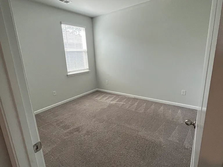 920 Blue Point Dr — Photo 7