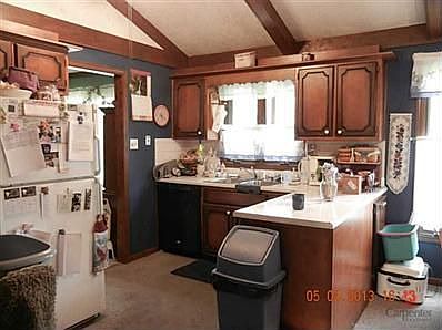 5th image of 306 Hickory Dr