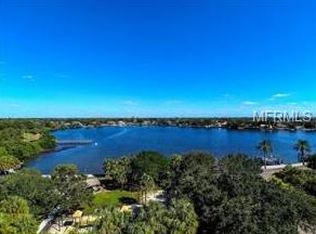 3022 1st St N, St Petersburg, FL 33704