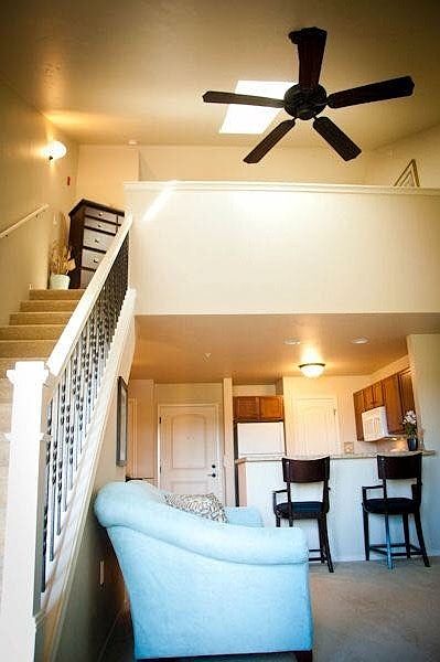 1st image of 212 W North St #3c2318d7c