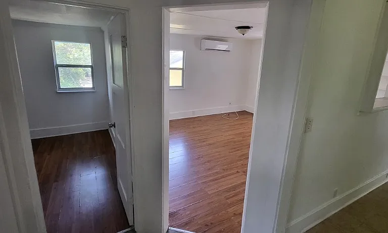 405 1/2 Vine Ave #B — Photo 6