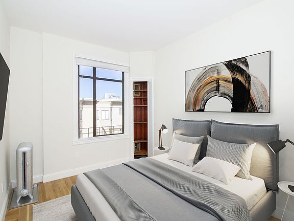 4th image of 1819 Golden Gate Ave APT 3