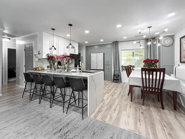 1305 McPherson Ave, Richland, WA 99354