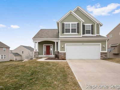 613 Orchard Dr NE, Rockford, MI, 49341