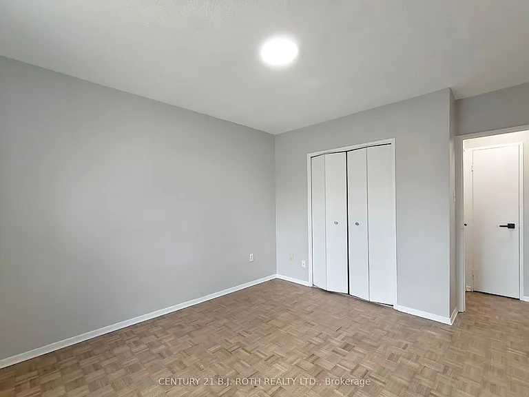 98 Holgate St #306 — Photo 8