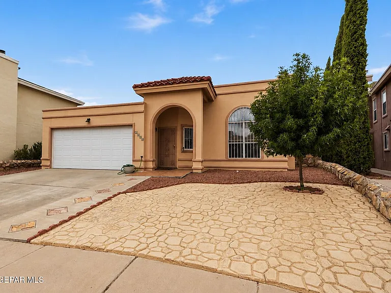 1308 Rose Bud Ln — Photo 21