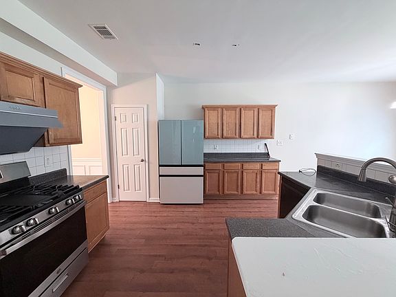5th image of 3374 Star Pine Ct