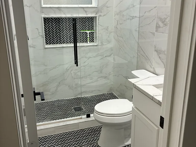 321 Bounding Main St — Photo 11