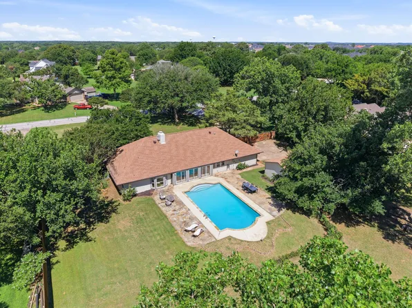 835 Cross Timbers Dr, Double Oak, TX 75077