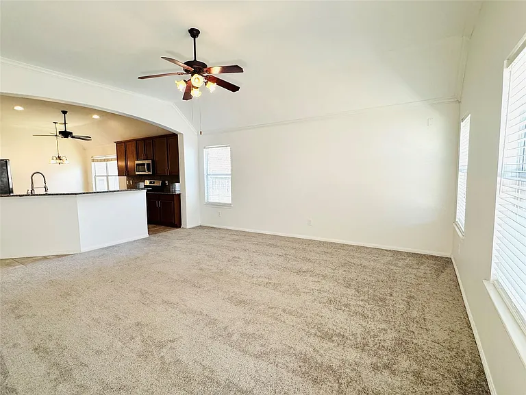 2827 Fair Chase Dr — Photo 15
