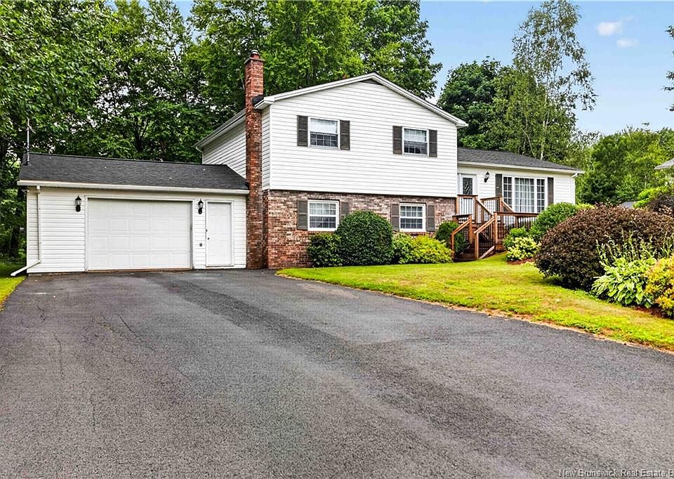 1st image of 192 Springwater Ln
