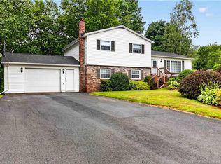192 Springwater Ln, New Maryland, NB E3C1J1
