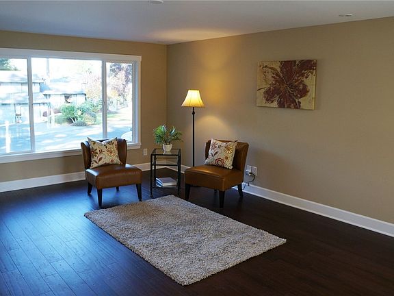 3rd image of 12120 124th Street Ct E