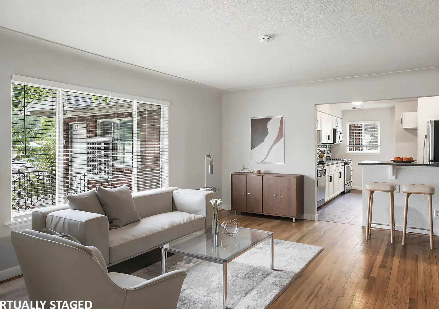 Recently Updated 4-Bedroom Near DU Utilities Included + Garage Available — Photo 1