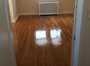 5340 214th St FLOOR 2, Oakland Gardens, NY 11364