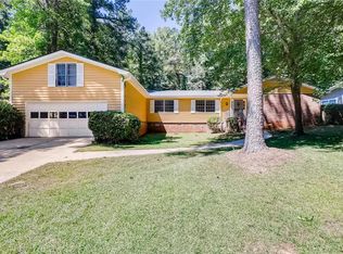 5368 Fieldgreen Dr, Stone Mountain, GA