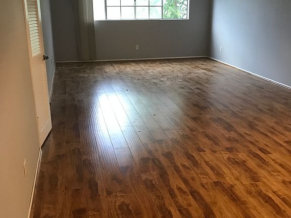4th image of 1148 San Rafael Ave #8