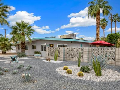 4035 E Calle San Raphael, Palm Springs, CA, 92264